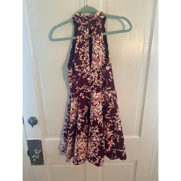 B. Darlin Dresses & Skirts - Women’s Size 8 B. Darlin Multi Color Formal Flowy Dressy Feminine Party